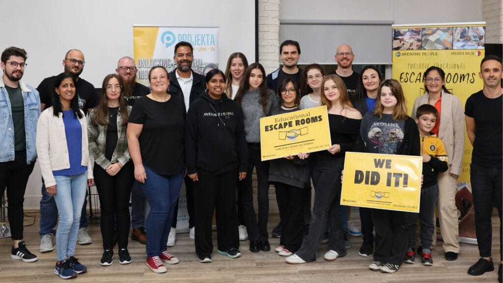 Unlock Cross-Sectoral Cooperation